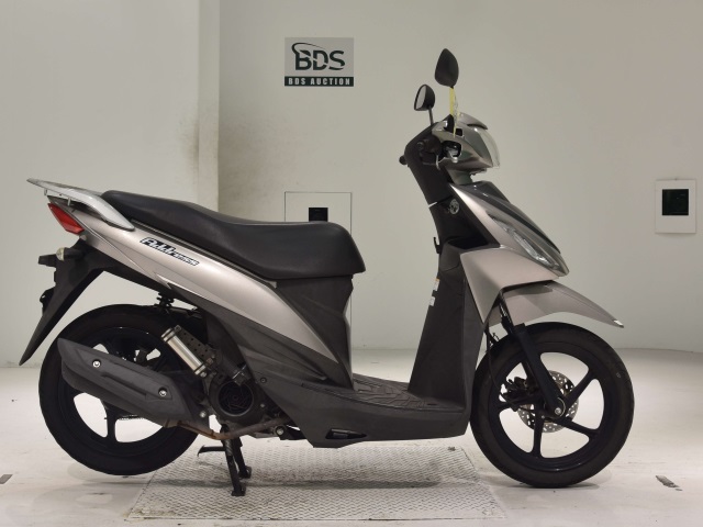 Suzuki ADDRESS V110