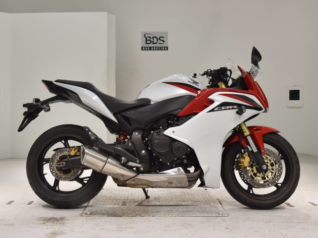 Honda CBR600F 2011