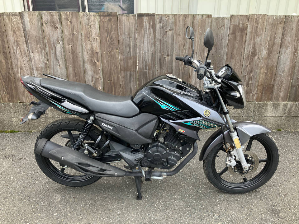Yamaha FAZER YS125 2016