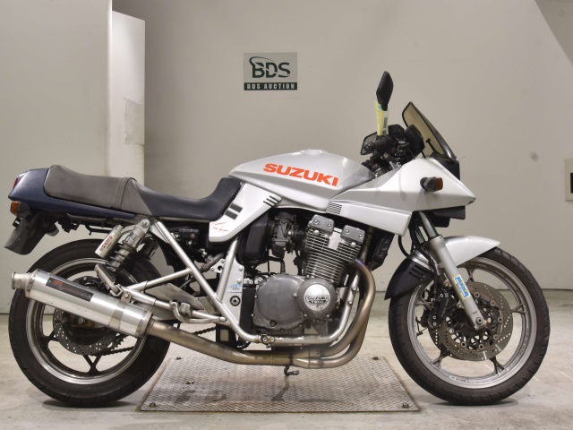 Suzuki GSX400S KATANA 1999
