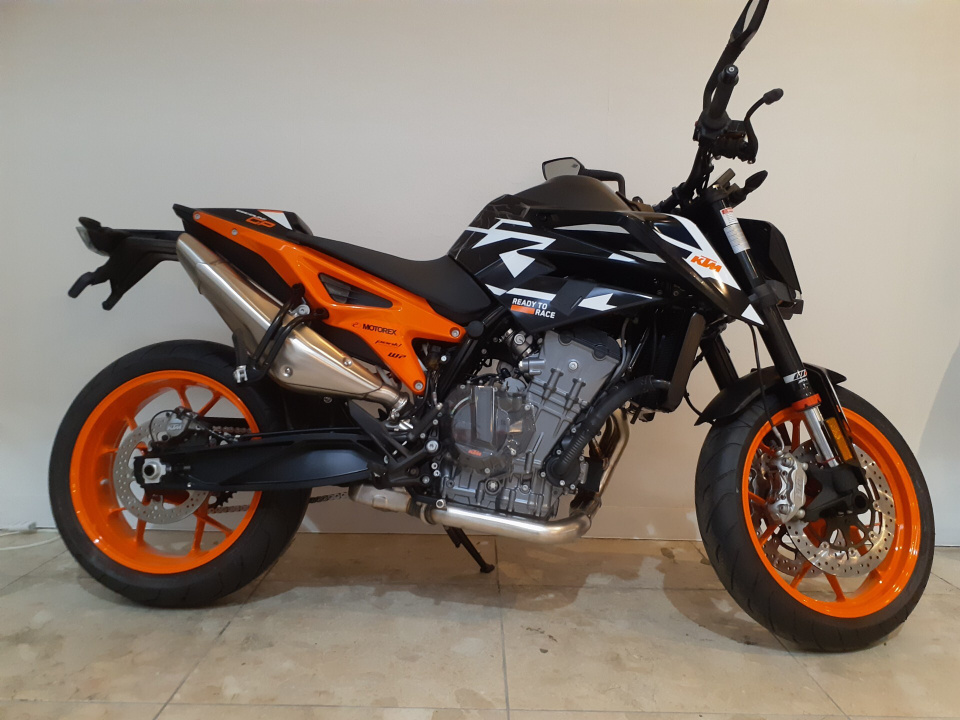 KTM 890 DUKE GP 2023