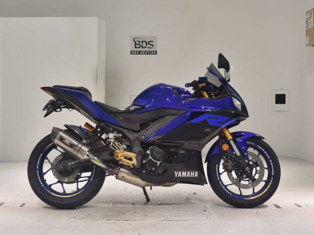 Yamaha YZF-R25A 2019