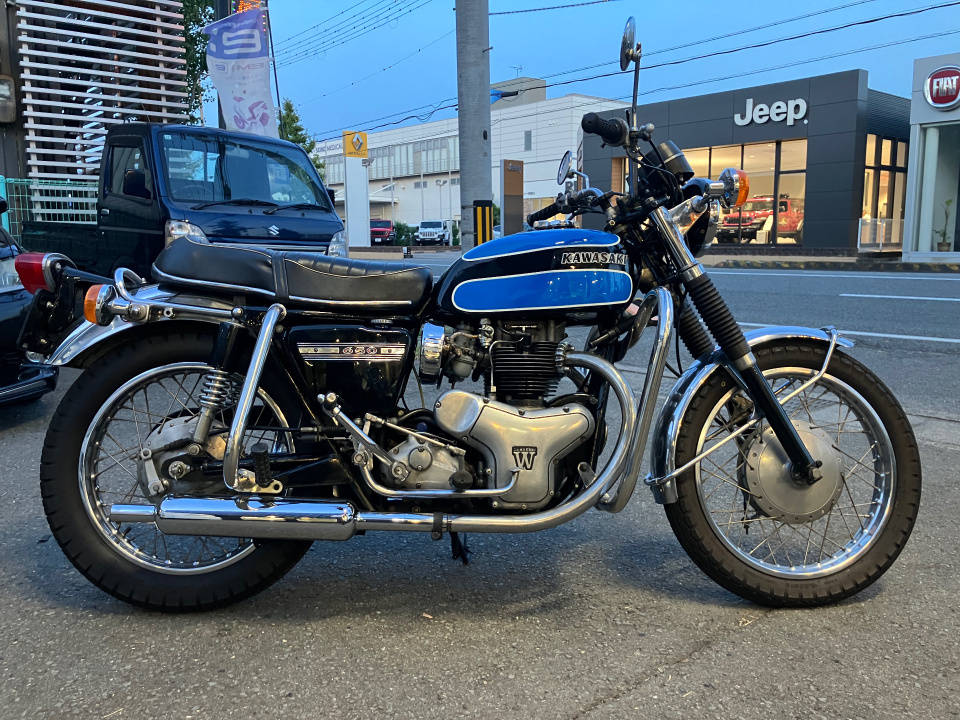 Kawasaki W3 1973