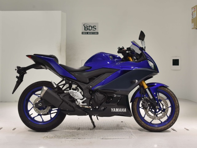 Yamaha YZF-R25 2018