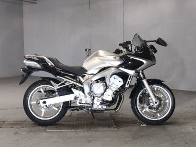 Yamaha FZ6-S FAZER
