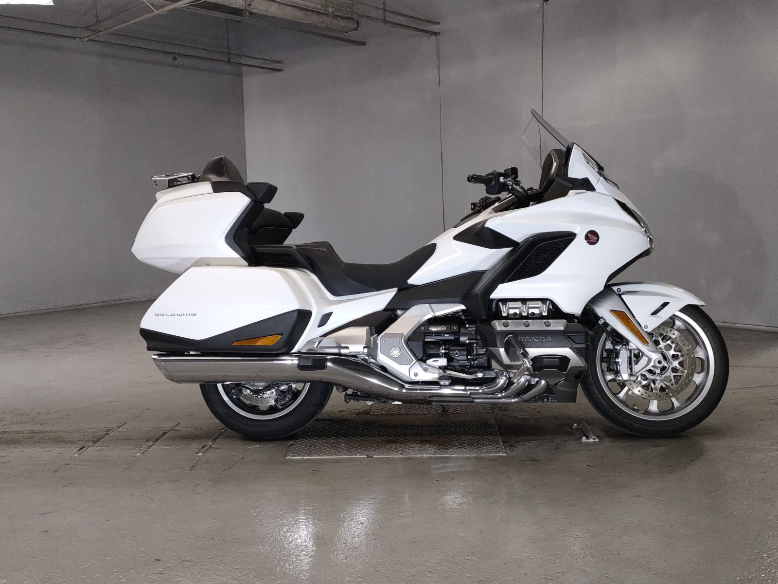 Honda GL1800 TOUR 2023