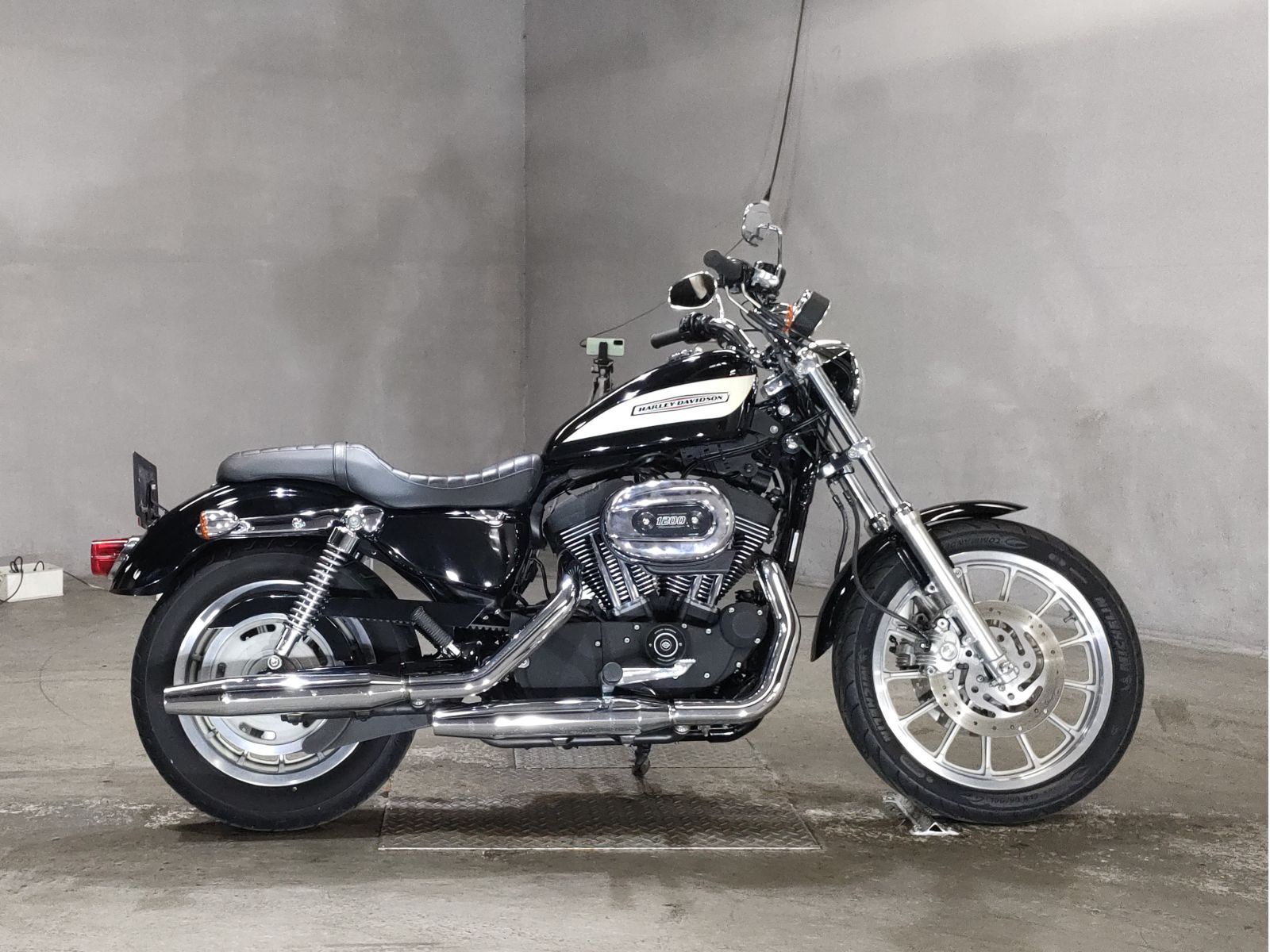 HD SPORTSTER XL1200R 2006