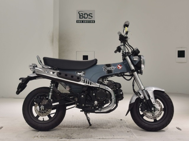 Honda DAX125 2022