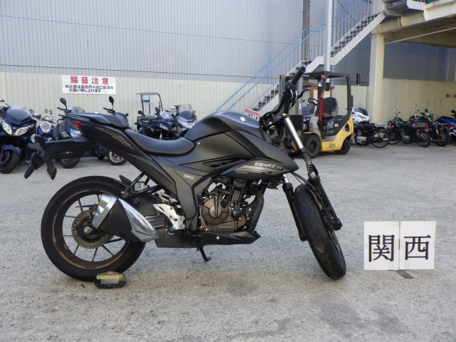 Suzuki GIXXER250