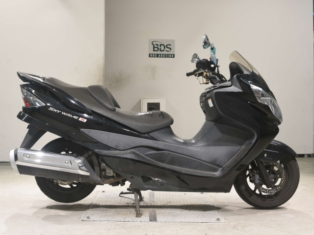 Suzuki SKYWAVE 250S