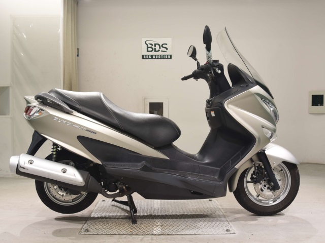 Suzuki BURGMAN200