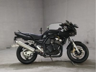 Yamaha FZ400 1998