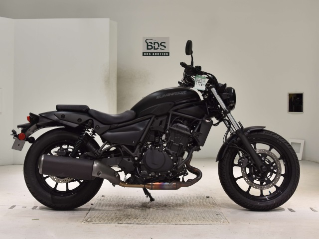 Kawasaki ELIMINATOR 400 2024