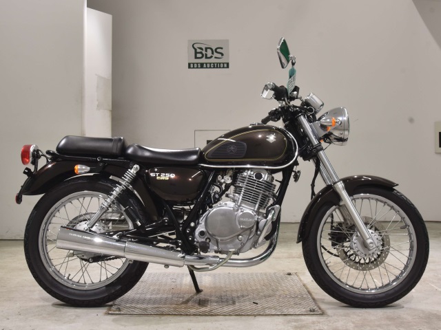 Suzuki ST250E