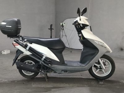 Suzuki ADDRESS V125