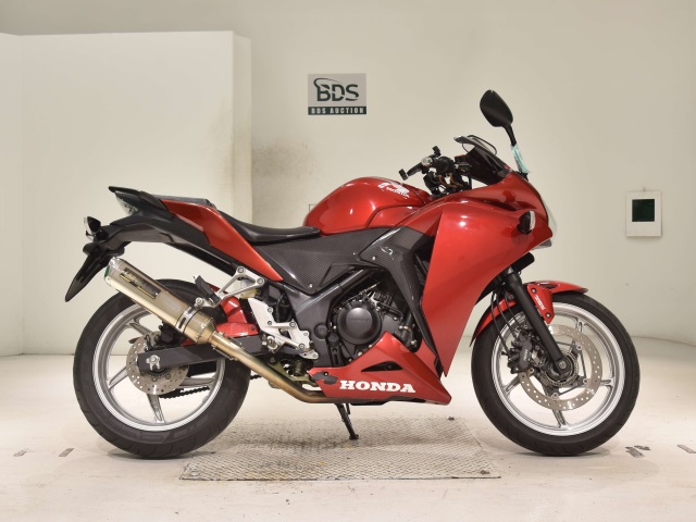 Honda CBR250R 2011