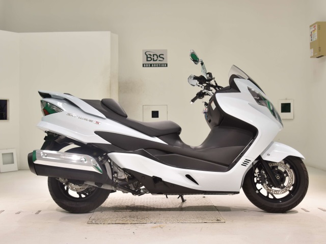 Suzuki SKYWAVE 250S