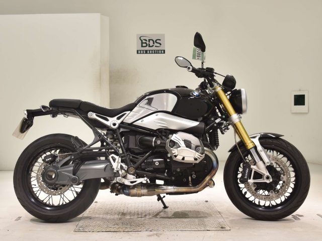 BMW R NINE T 2014