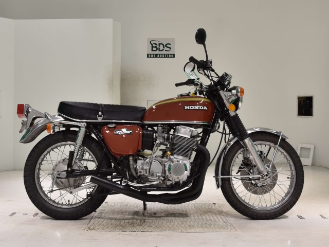 Honda CB750 2025