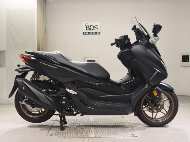 Honda FORZA-6 2023
