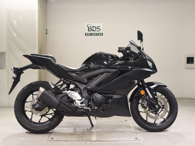 Yamaha YZF-R25A 2021