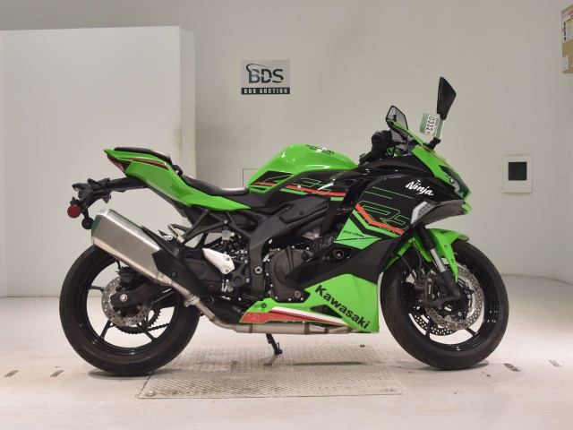 Kawasaki ZX-4R 2023