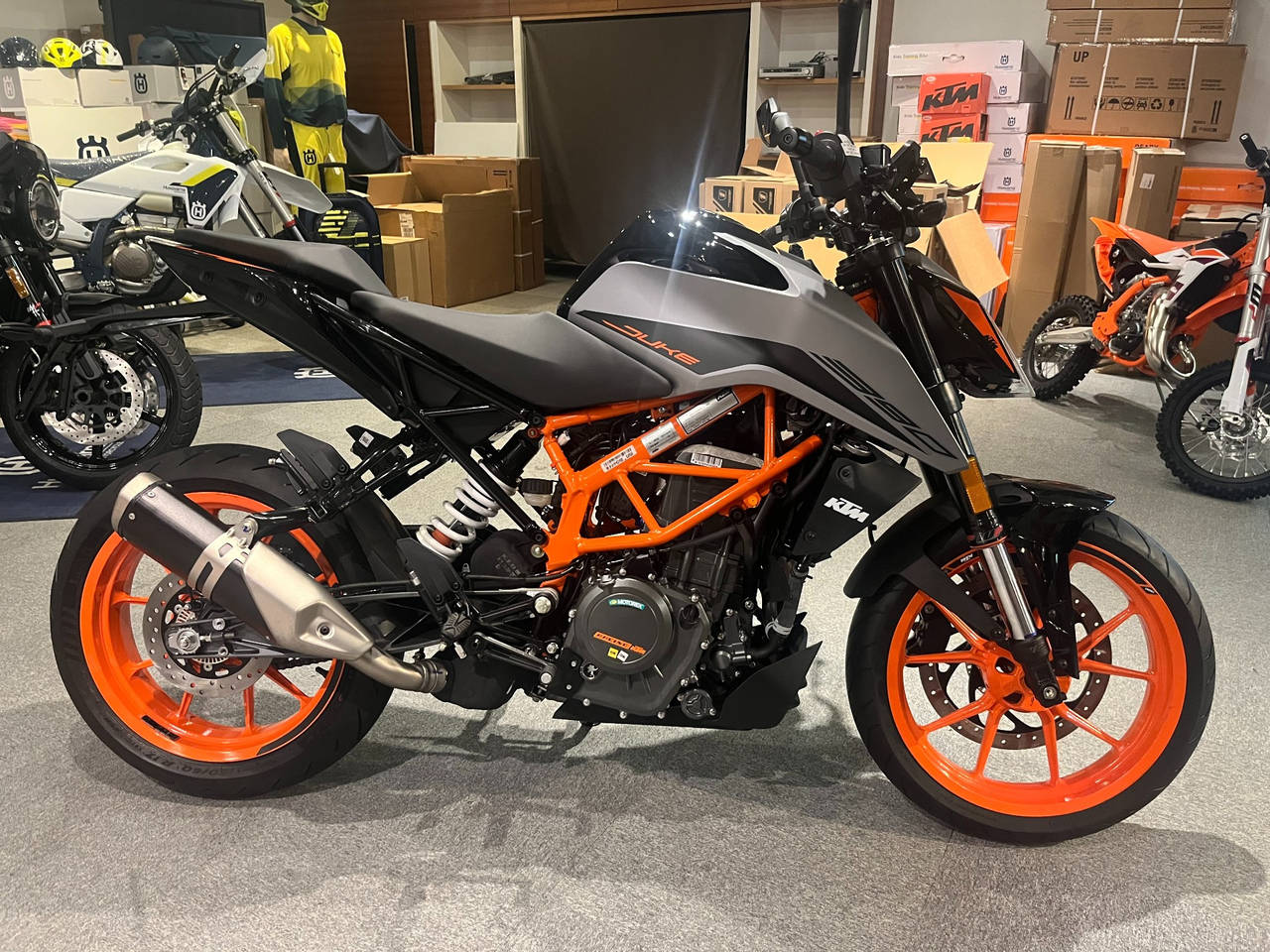 KTM 390 DUKE 2022