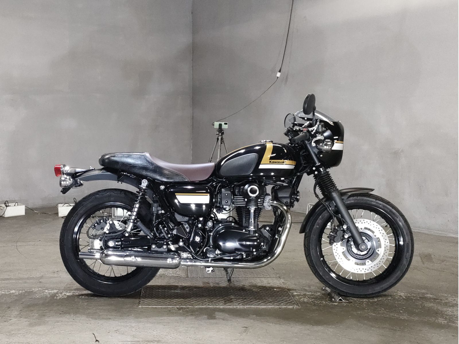Kawasaki W800 2022