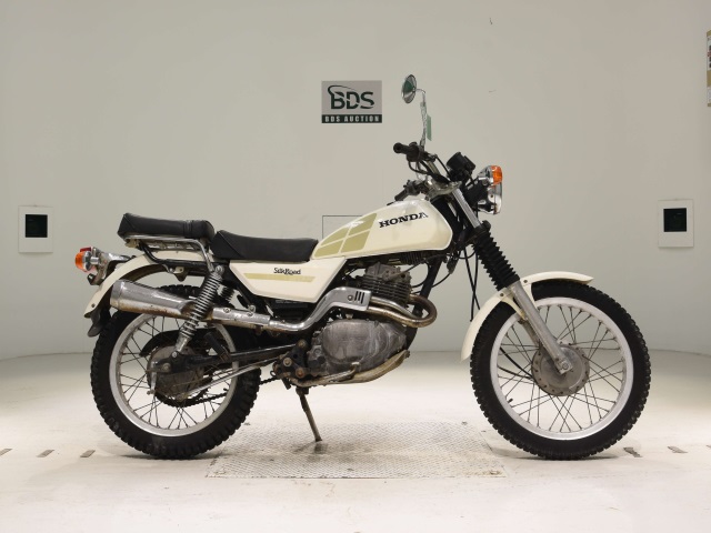 Honda SILKROAD 1982