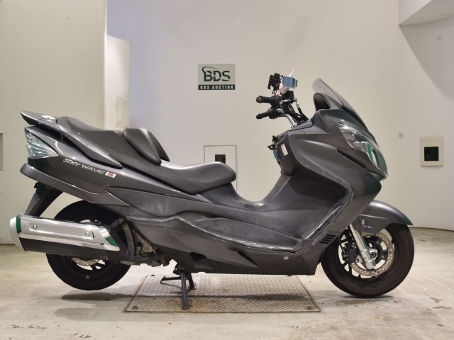 Suzuki SKYWAVE 250S