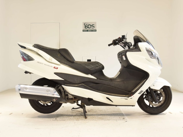 Suzuki SKYWAVE 250