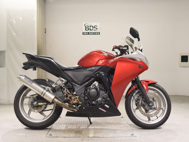 Honda CBR250RA 2011