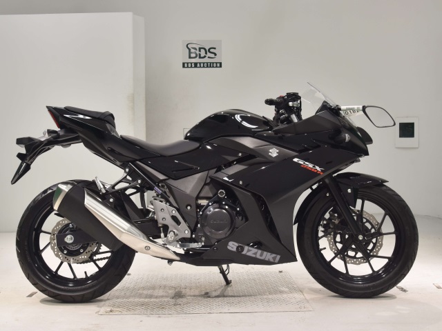 Suzuki GSX250R