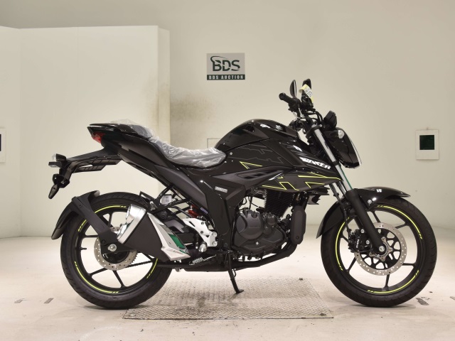 Suzuki GIXXER150