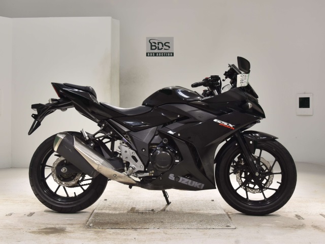 Suzuki GSX250R
