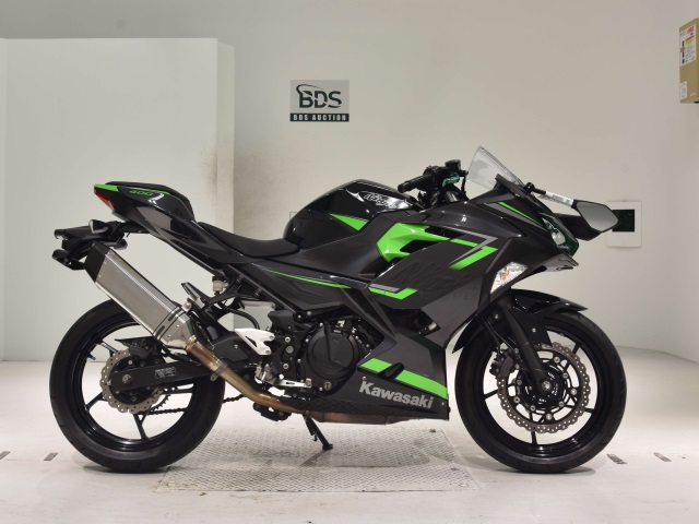 Kawasaki NINJA400 2019