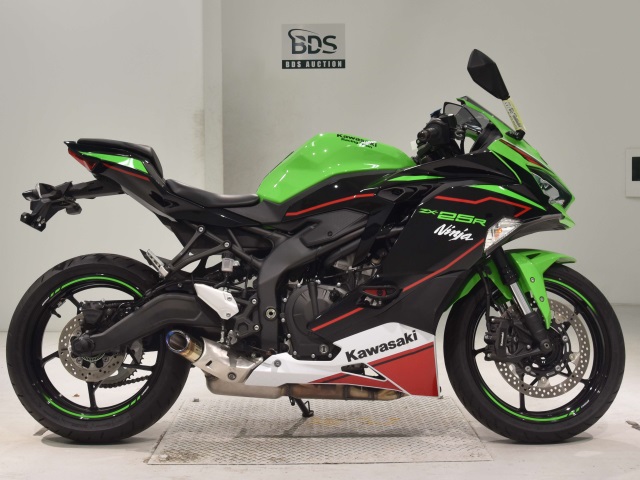 Kawasaki NINJA ZX-25R 2022