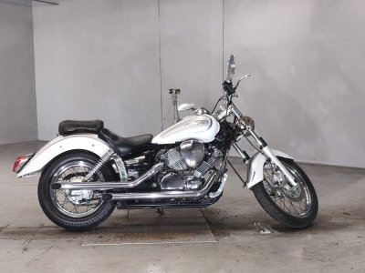 Yamaha DRAGSTAR XVS250 2006
