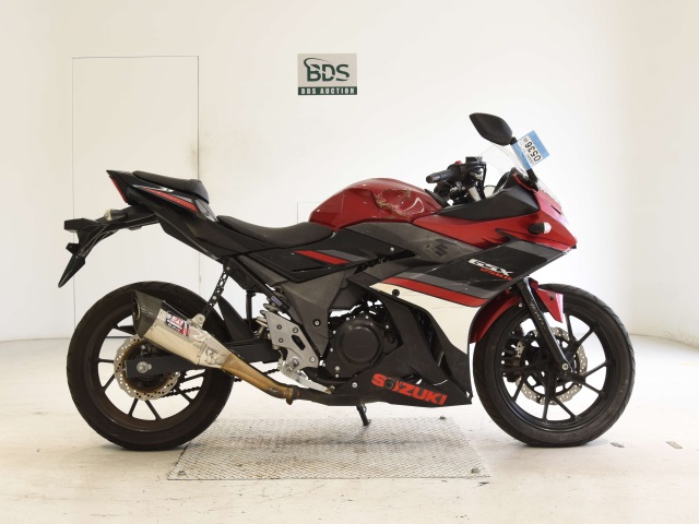 Suzuki GSX250R