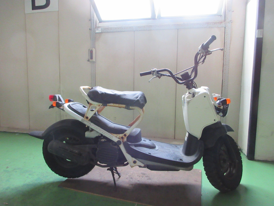 Honda ZOOMER 2004