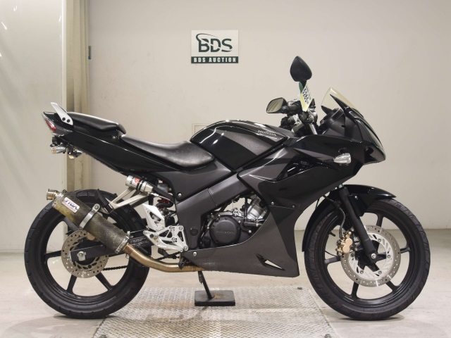Honda CBR125R 2008