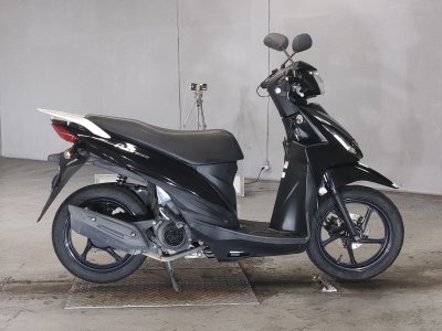Suzuki ADDRESS V110