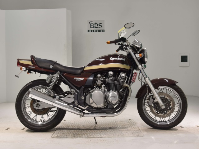 Kawasaki ZEPHYR750RS 2002