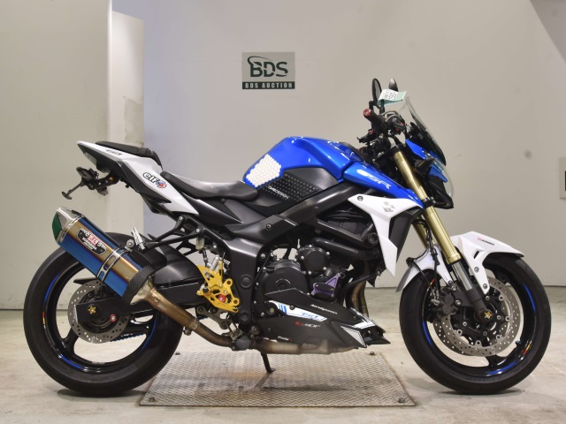 Suzuki GSR750A 2013