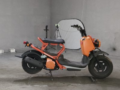 Honda ZOOMER 2001