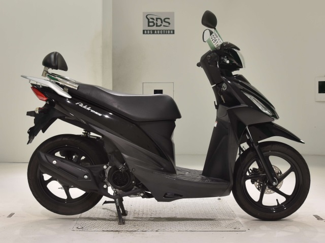 Suzuki ADDRESS V110