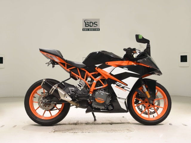 KTM RC 390 2018