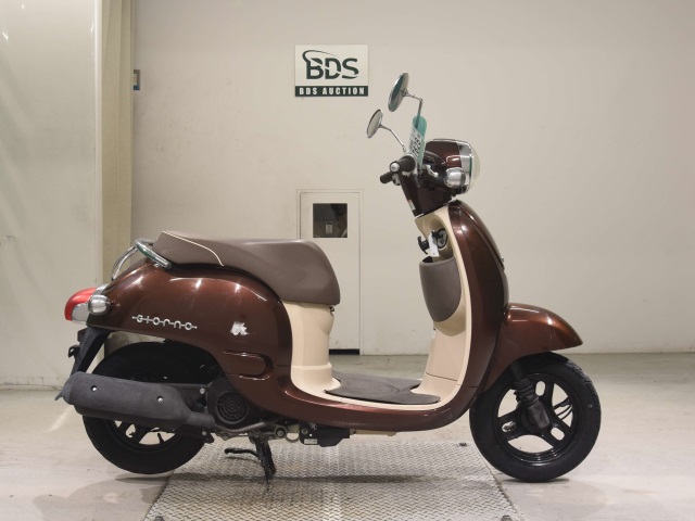 Honda GIORNO 2011