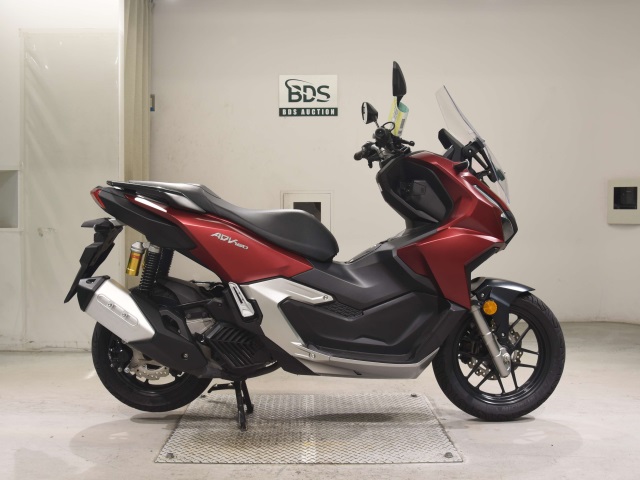Honda ADV 160 2023