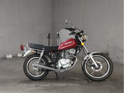 Suzuki GN125H 2010